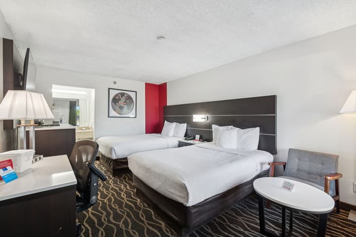 Ramada by Wyndham Temple Terrace/Tampa North