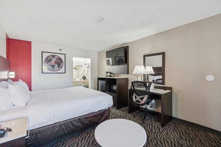 Ramada by Wyndham Temple Terrace/Tampa North
