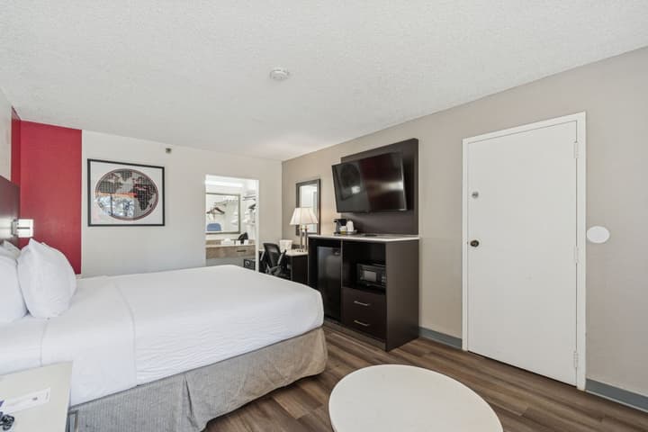 Ramada by Wyndham Temple Terrace/Tampa North
