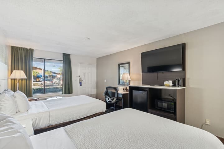 Ramada by Wyndham Temple Terrace/Tampa North