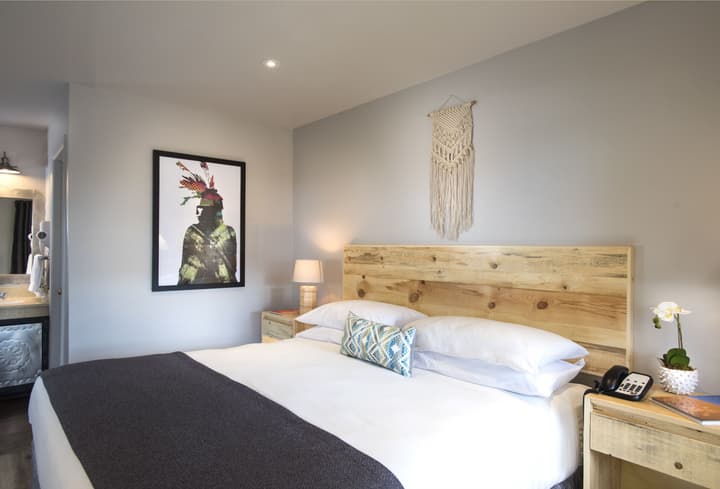 The Sage Hotel