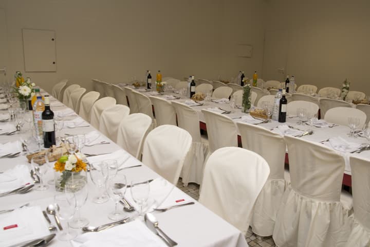 Hotel Rainha D. Amelia, Arts & Leisure