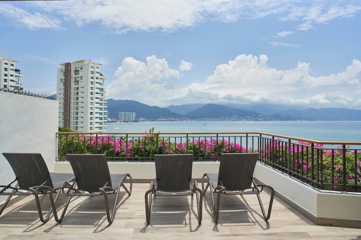 Marriott Puerto Vallarta Resort & Spa