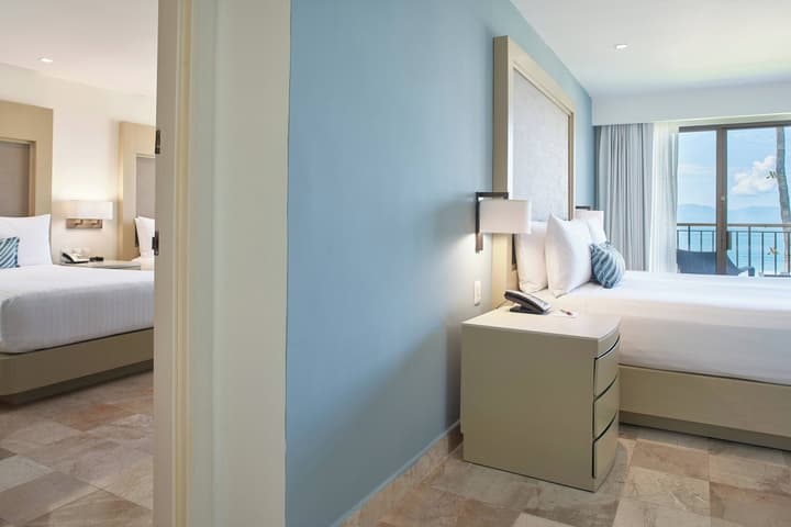 Marriott Puerto Vallarta Resort & Spa