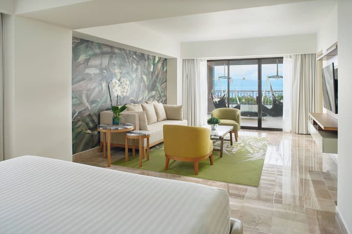 Marriott Puerto Vallarta Resort & Spa