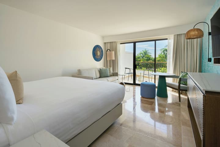 Marriott Puerto Vallarta Resort & Spa