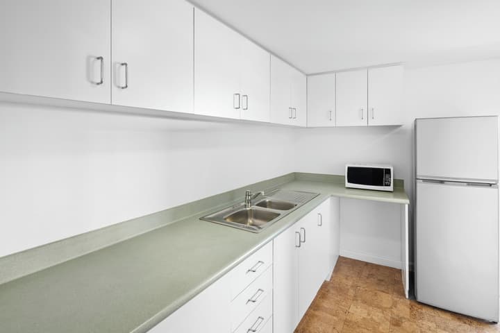 Holiday Inn Sydney Potts Point by IHG