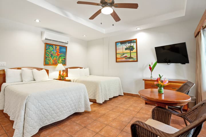 Sunbreeze Hotel