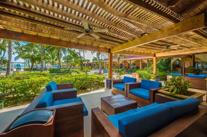 Sunbreeze Hotel
