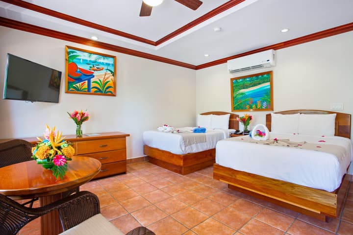 Sunbreeze Hotel