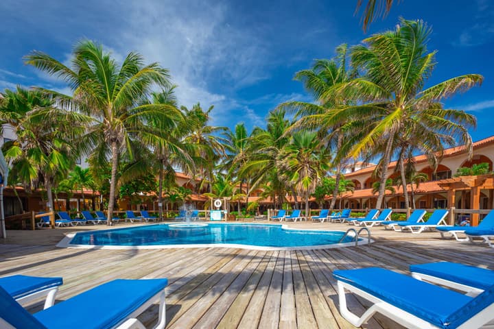 Sunbreeze Hotel