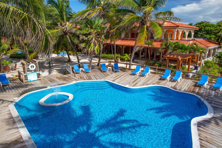 Sunbreeze Hotel
