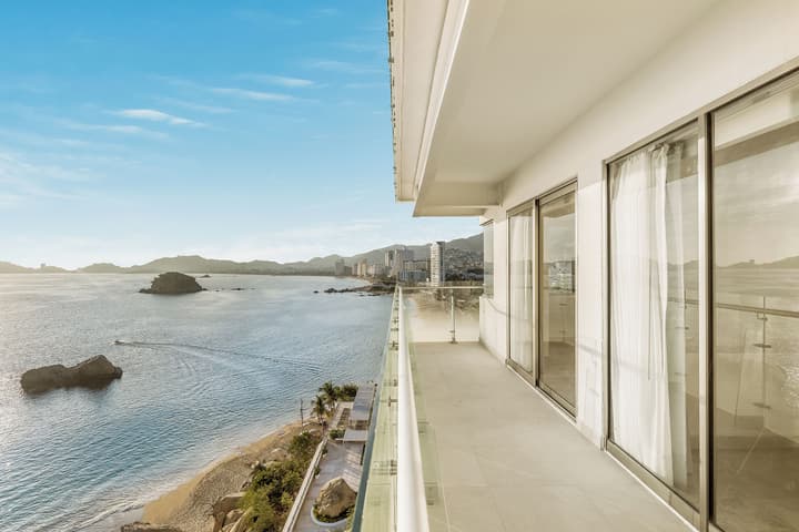 Fiesta Americana  Acapulco Villas