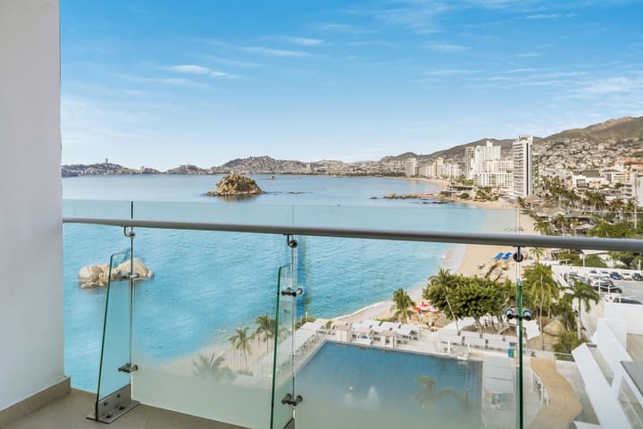 Fiesta Americana  Acapulco Villas