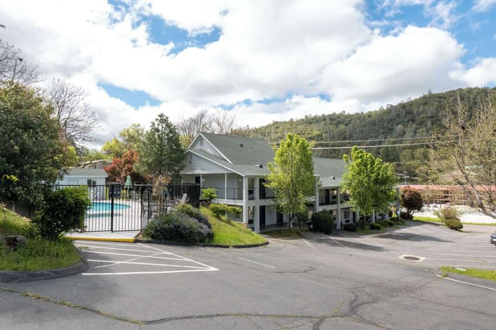 Quality Inn Yosemite Valley Gateway