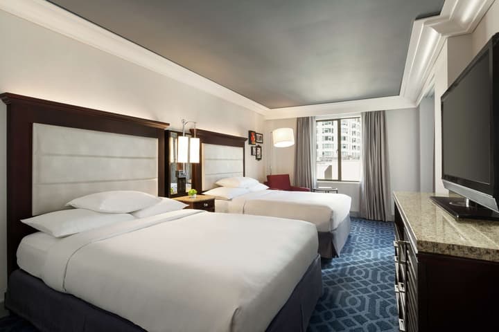 Hilton Checkers Los Angeles