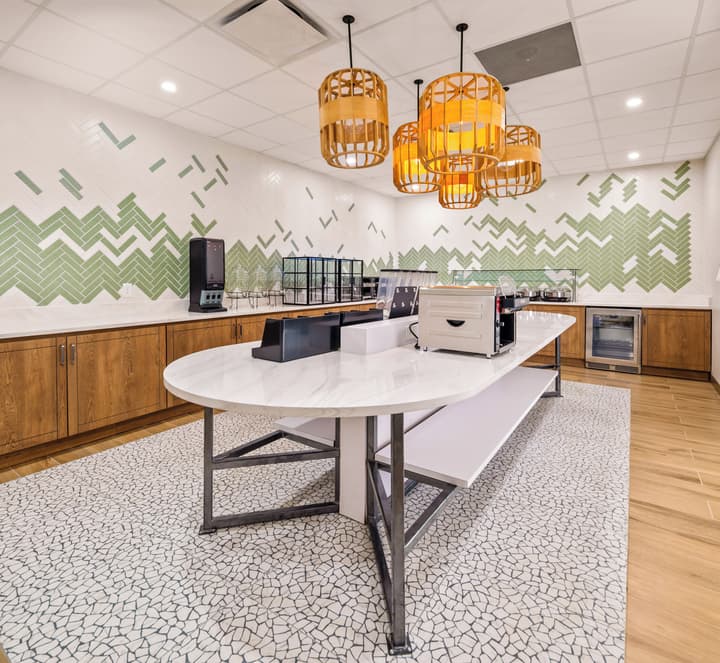 B&B Hotel Orlando International Drive Near Universal - Newly Renovated!