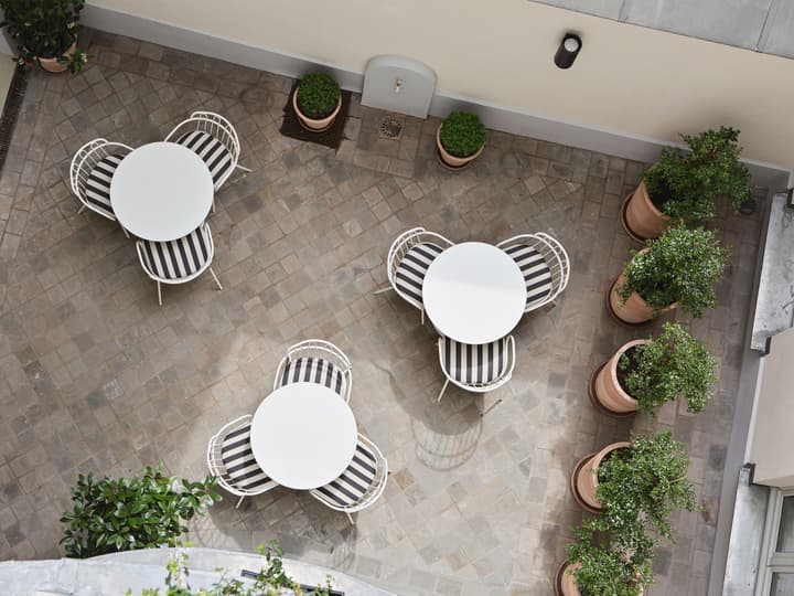 New Hotel Lafayette