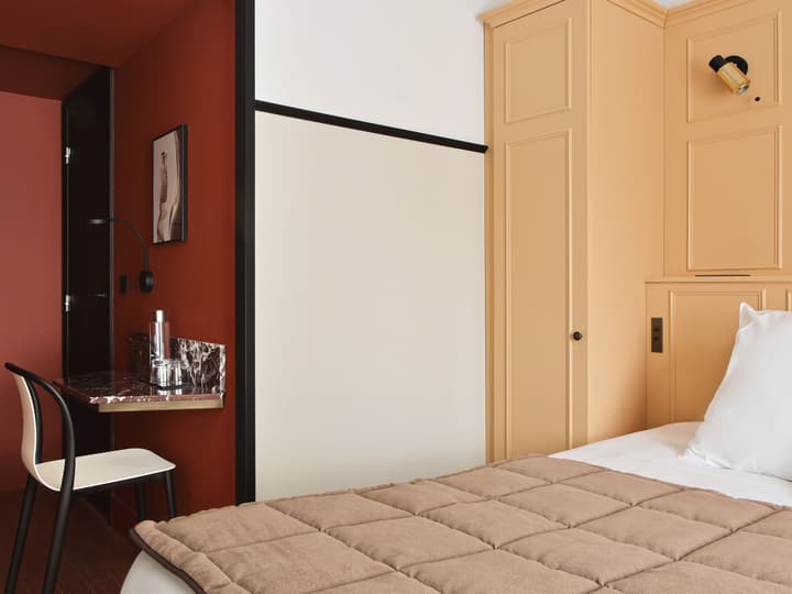 New Hotel Lafayette