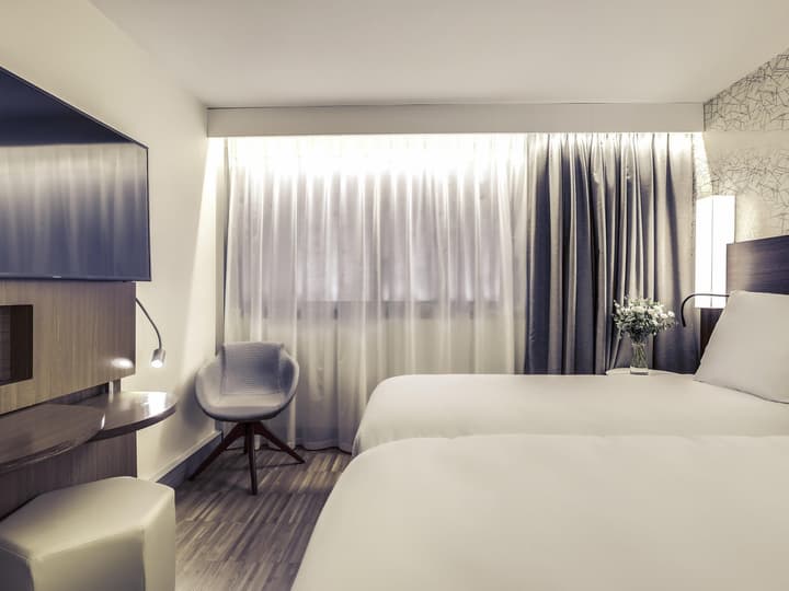 Mercure Paris Arc de Triomphe Etoile