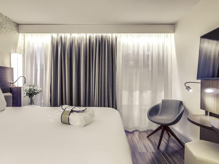 Mercure Paris Arc de Triomphe Etoile