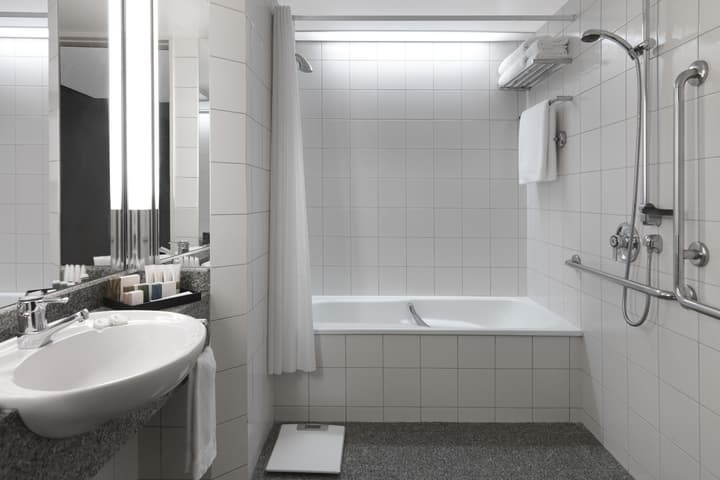 Crowne Plaza Auckland by IHG