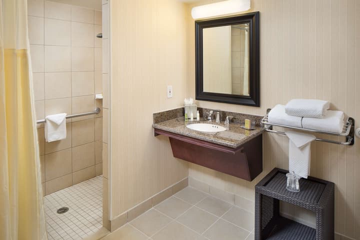 DoubleTree by Hilton Los Angeles - Commerce