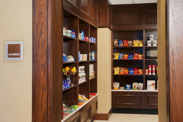 DoubleTree by Hilton Collinsville - St. Louis