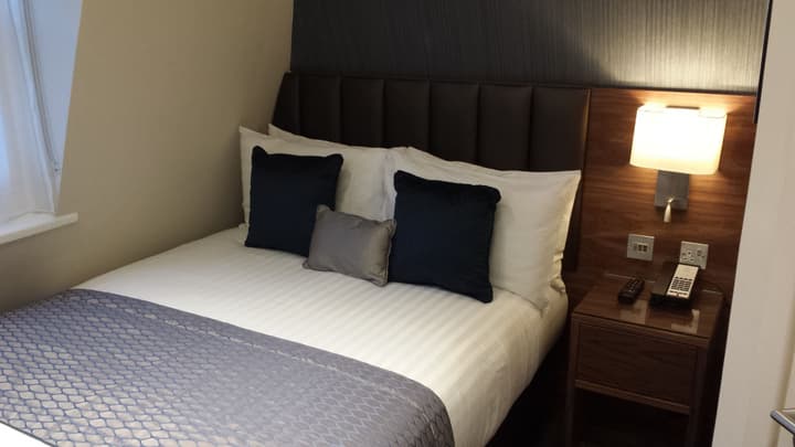 Norfolk Towers Paddington Hotel