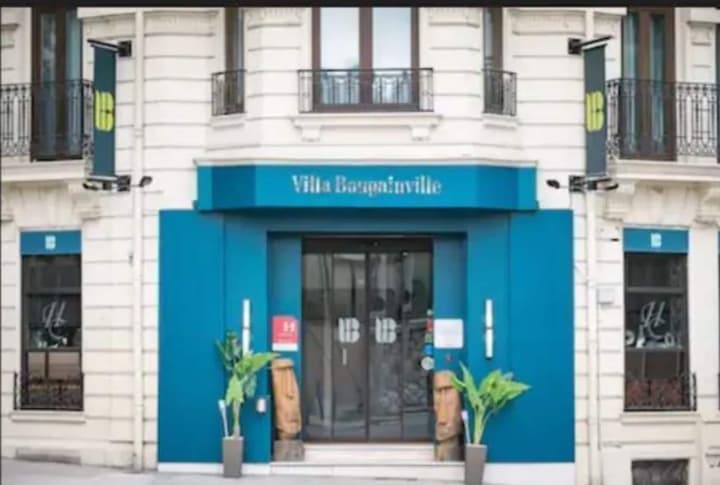 Villa Bougainville by Happyculture