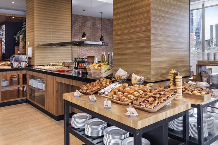 Hotel Madrid Chamartín Affiliated by Meliá