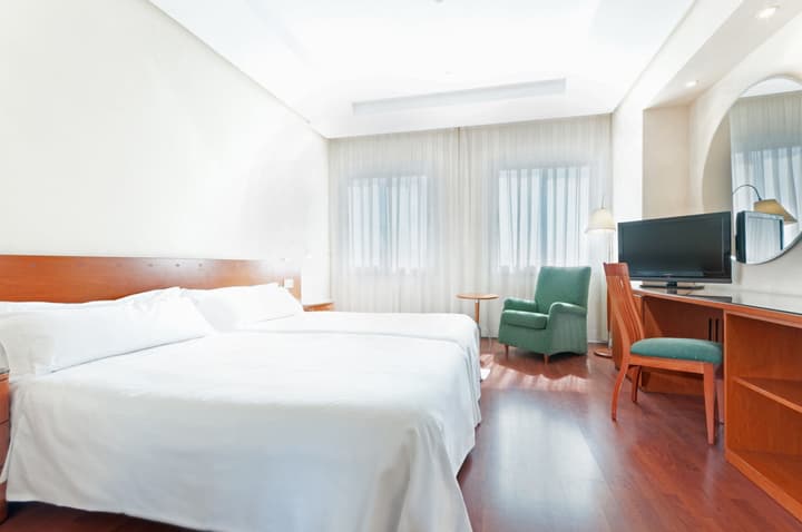 Hotel Madrid Chamartín Affiliated by Meliá
