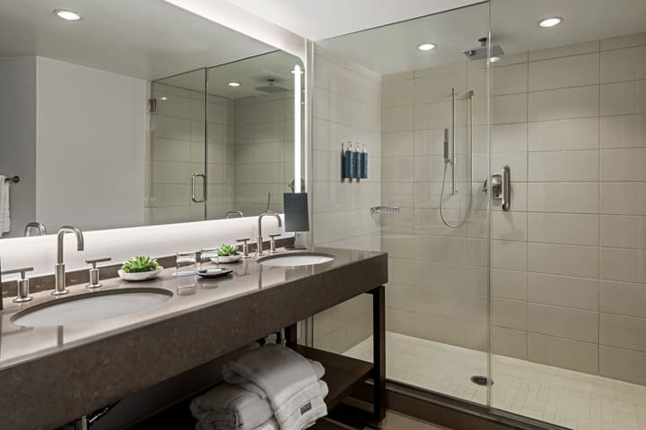 The Westin San Diego Bayview