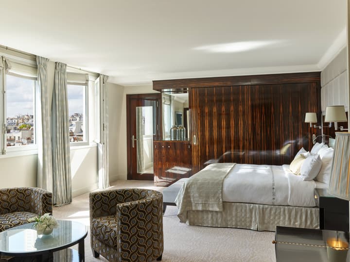 Hôtel Plaza Athénée - Dorchester Collection