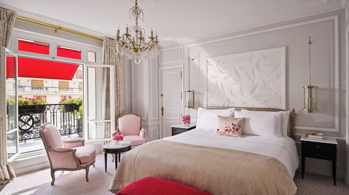 Hôtel Plaza Athénée - Dorchester Collection