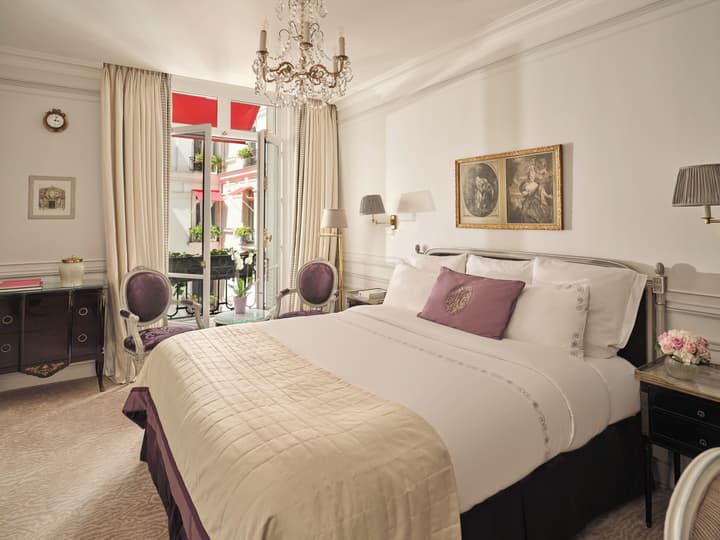 Hôtel Plaza Athénée - Dorchester Collection