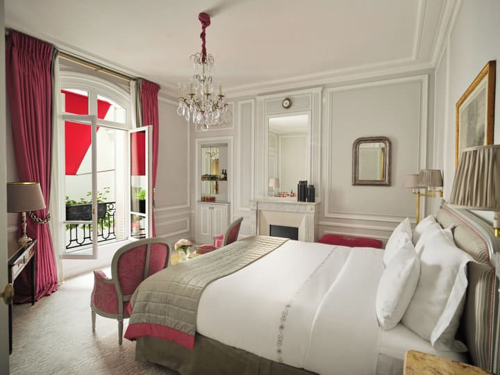 Hôtel Plaza Athénée - Dorchester Collection