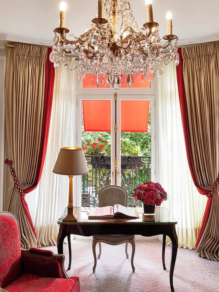 Hôtel Plaza Athénée - Dorchester Collection