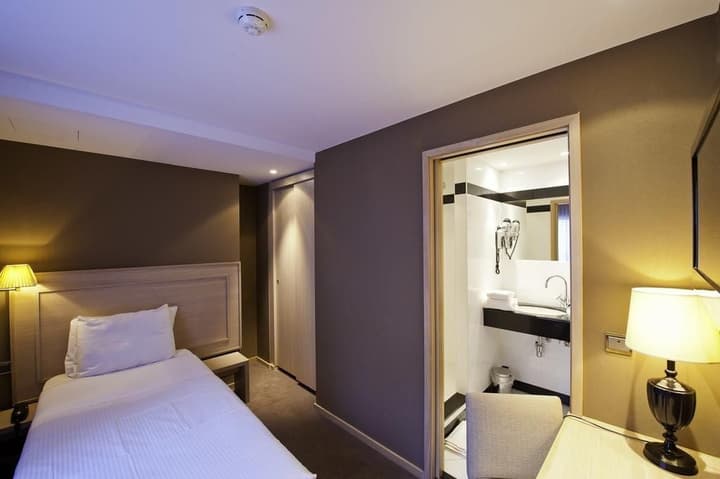 Marivaux Hotel