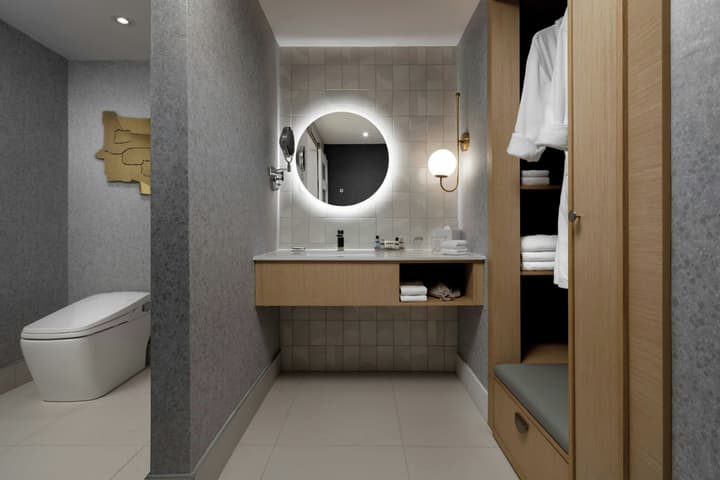 Montreal Marriott Chateau Champlain