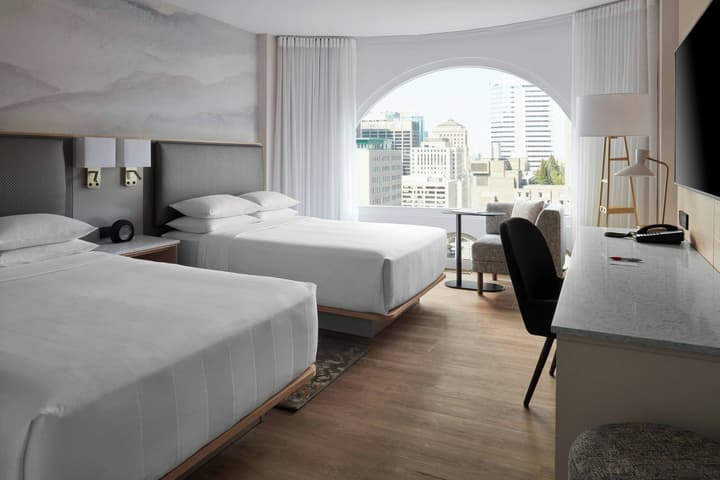Montreal Marriott Chateau Champlain