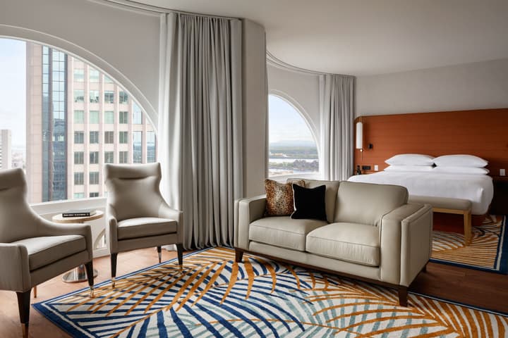 Montreal Marriott Chateau Champlain