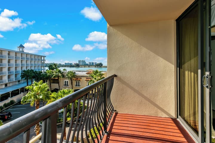 Holiday Inn & Suites Clearwater Beach by IHG