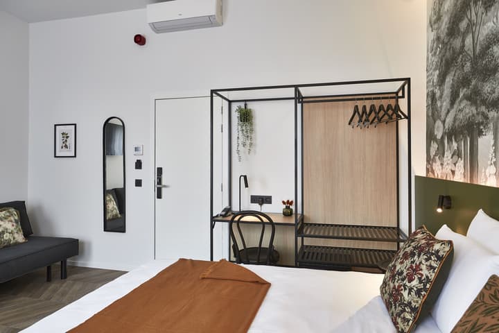 Urban Yard Hotel Centre Midi Station
