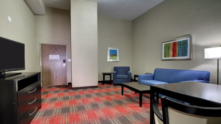 Holiday Inn Express & Suites Jackson Downtown - Coliseum by IHG