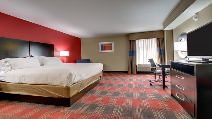 Holiday Inn Express & Suites Jackson Downtown - Coliseum by IHG