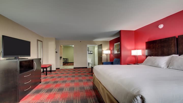 Holiday Inn Express & Suites Jackson Downtown - Coliseum by IHG