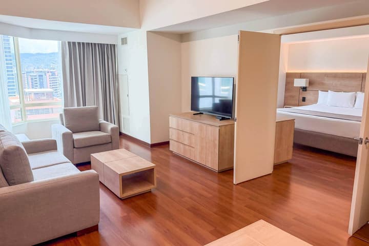 Clarion Suites Guatemala City