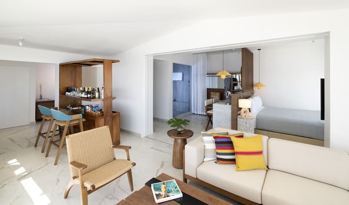 ME Cabo by Meliá – Adults Only – SLH