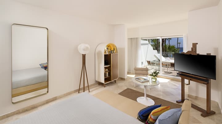 ME Cabo by Meliá – Adults Only – SLH